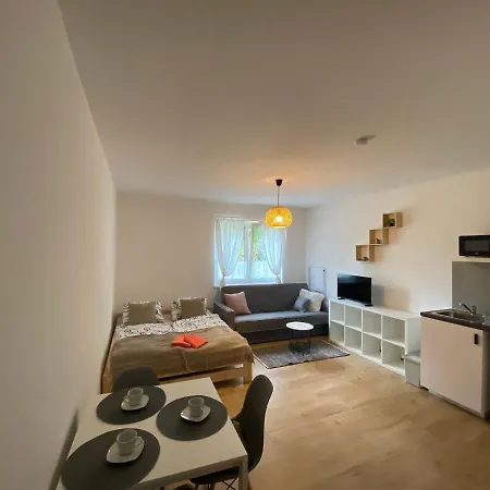 Pod Vrchem 71 Apartment *