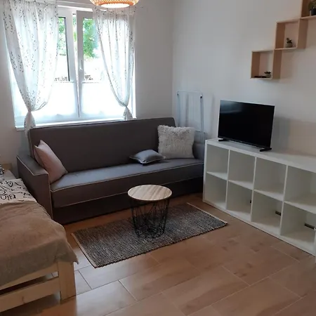 Apartment Pod Vrchem 71